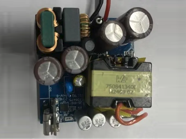 意法半導體STDES-VIPGAN65F：65W QR USB PD參考設計